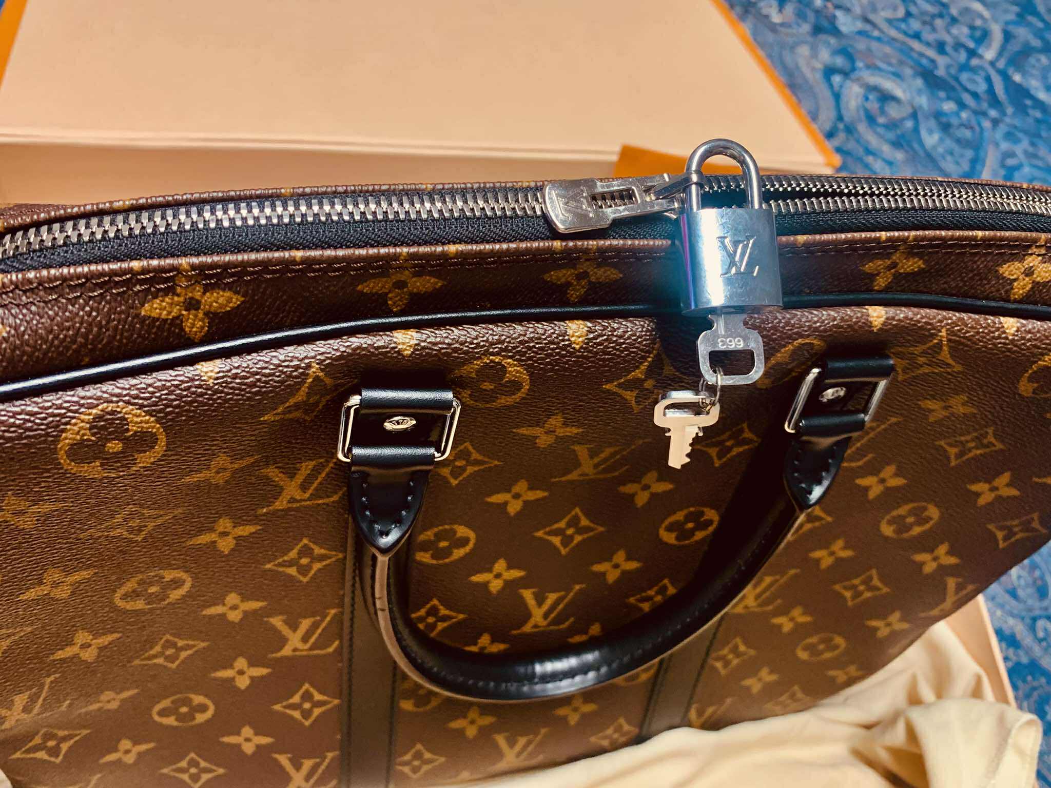 LV Porte-Documents Voyage PM Briefcase