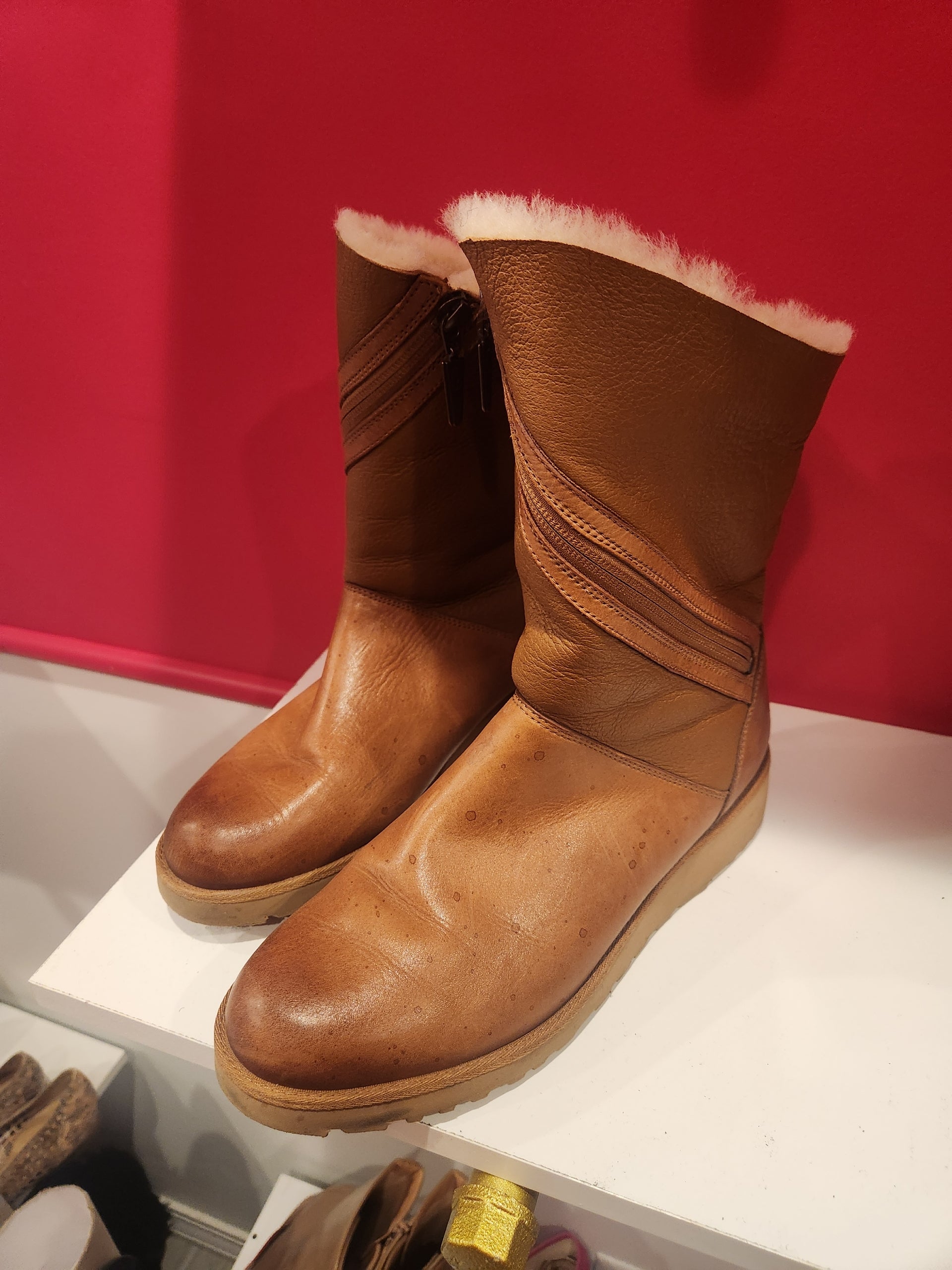 Uggs - size 9.5