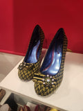 Poetic License - size 9.5